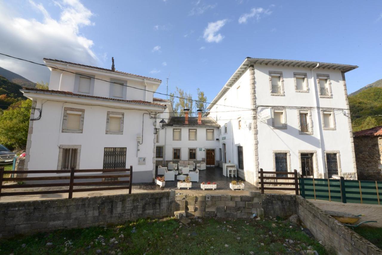 Hostal Casa Abascal Posada De Valdeon Zewnętrze zdjęcie