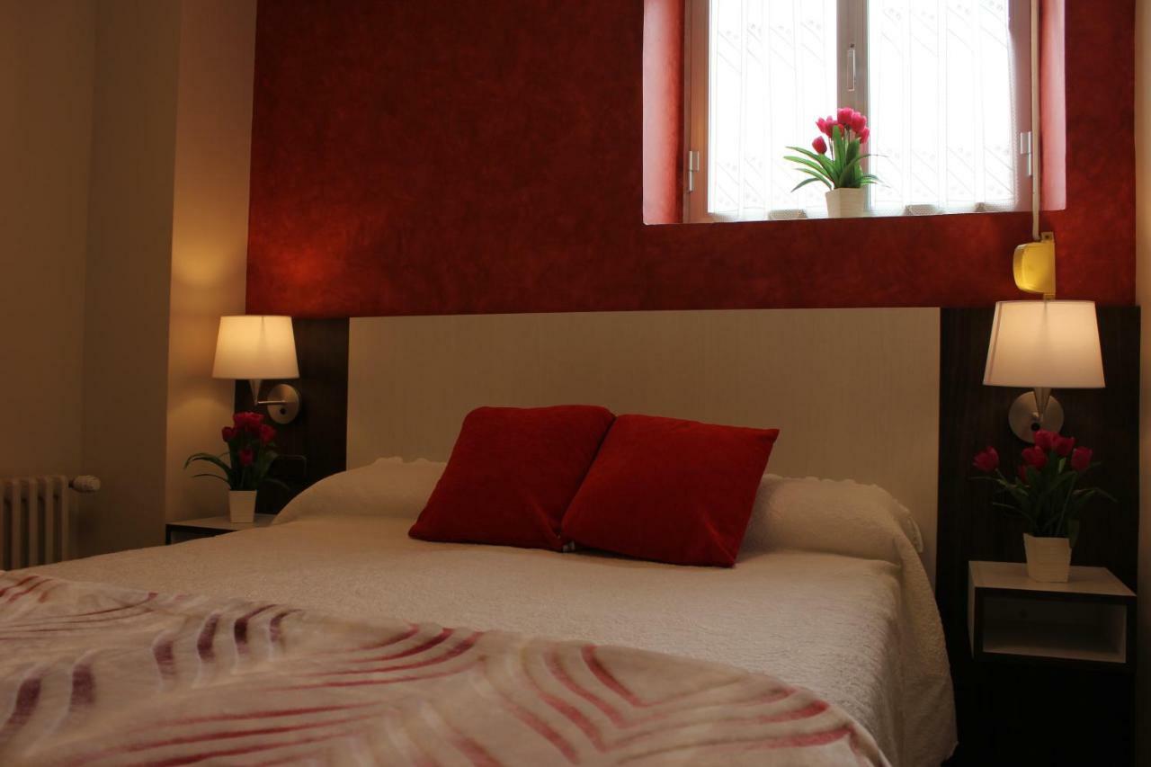 Hostal Casa Abascal Posada De Valdeon Zewnętrze zdjęcie